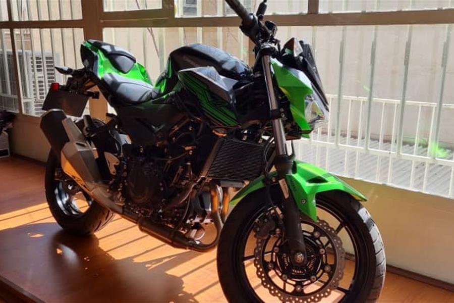 موتور کاوازاکی Z250 1398
